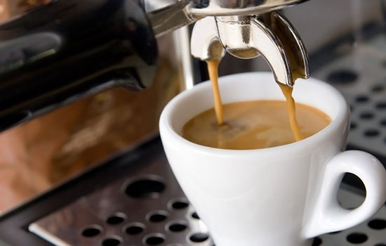 Кофемашина Черноголовка не наливает кофе